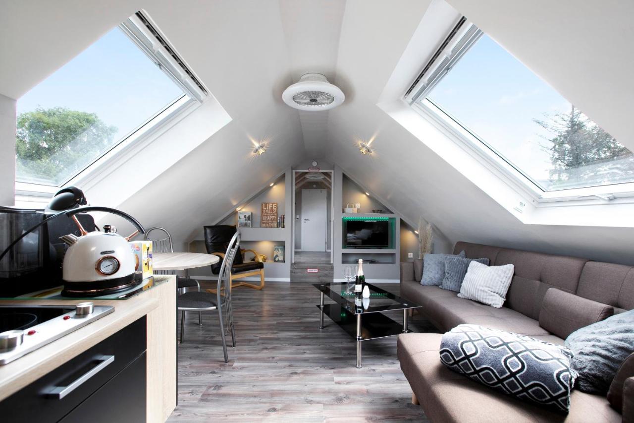 Uhses Ferienwohnung ハイデ エクステリア 写真