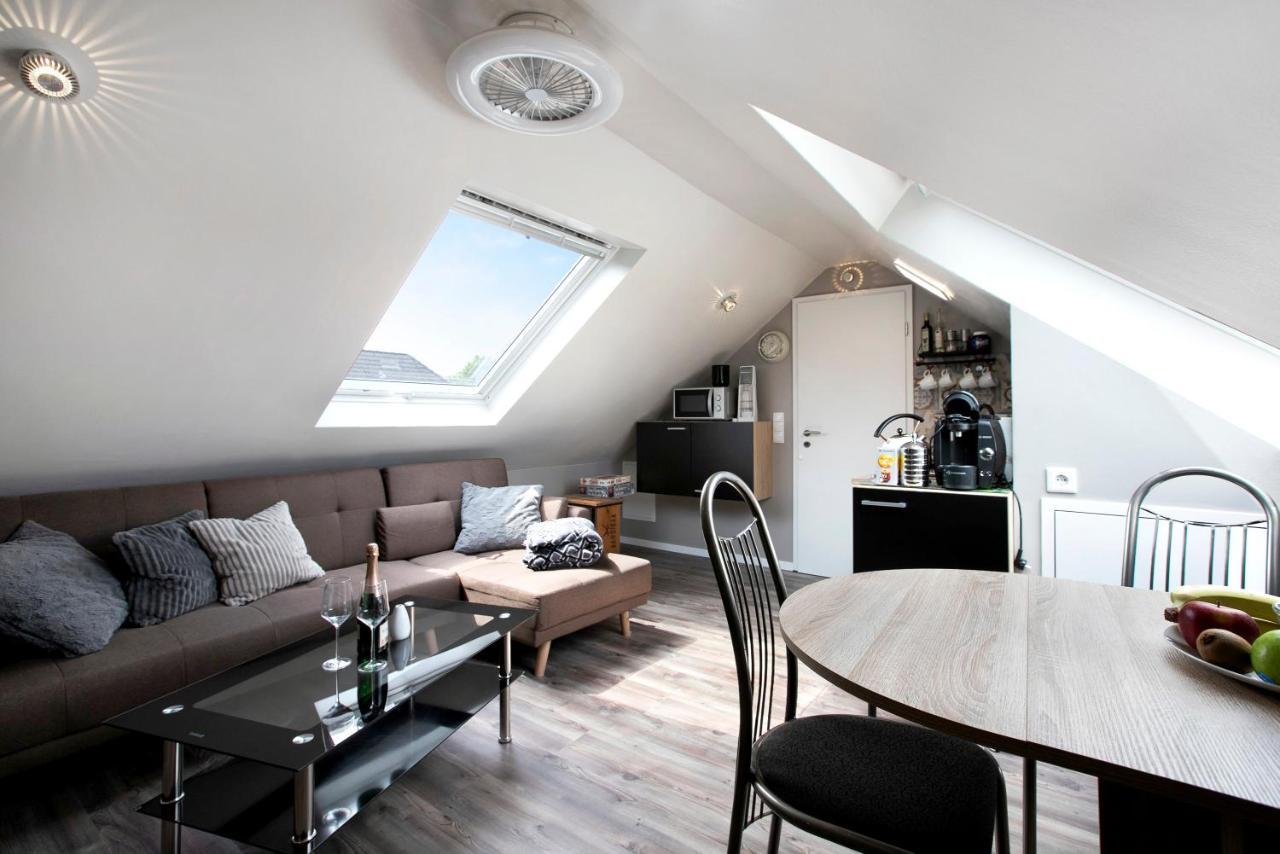 Uhses Ferienwohnung ハイデ エクステリア 写真